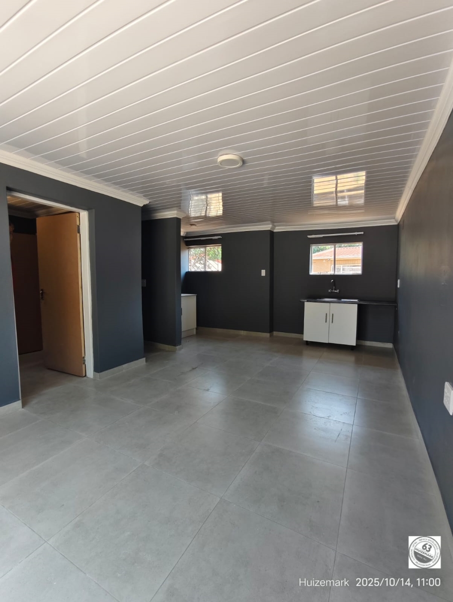 1 Bedroom Property for Sale in Sasolburg Ext 15 Free State